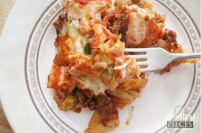 Cabbage Skillet Pizza {Lasagna}