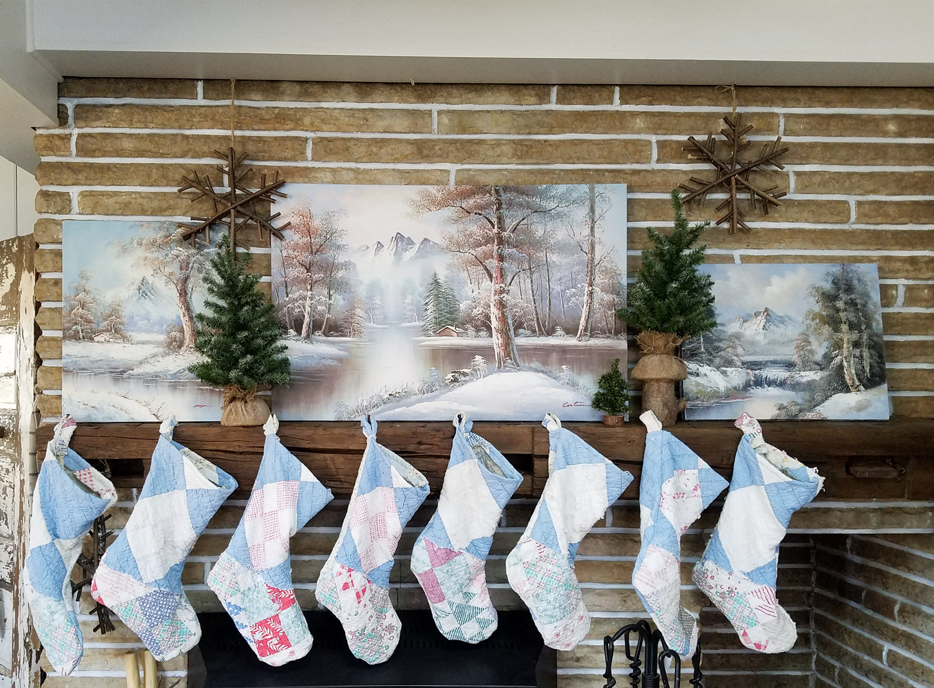 Simple Christmas Decor ~ Rustic Farmhouse Style