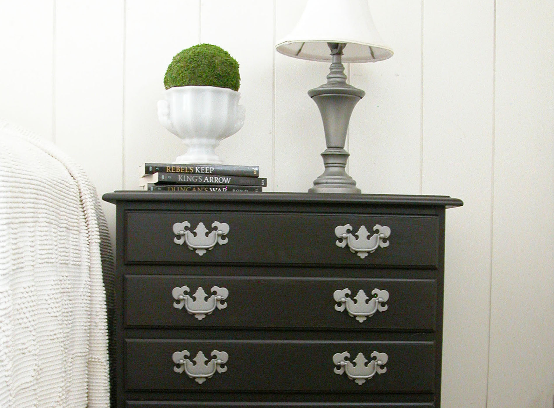 Modern Farmhouse Chic Nighstand