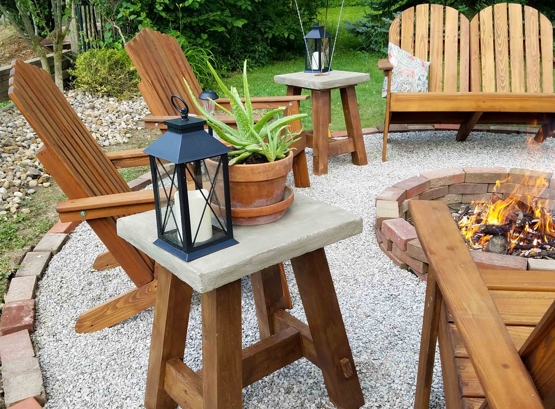DIY Concrete Table ~ Plus DIY Solar Lamps