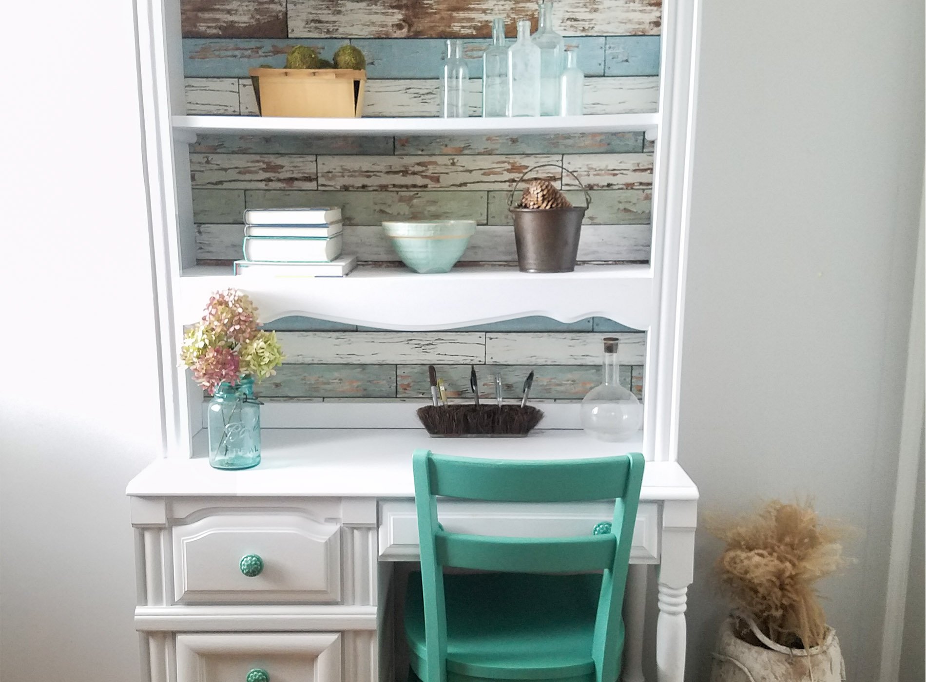 Broyhill Hutch Desk Refreshed with Wallpaper