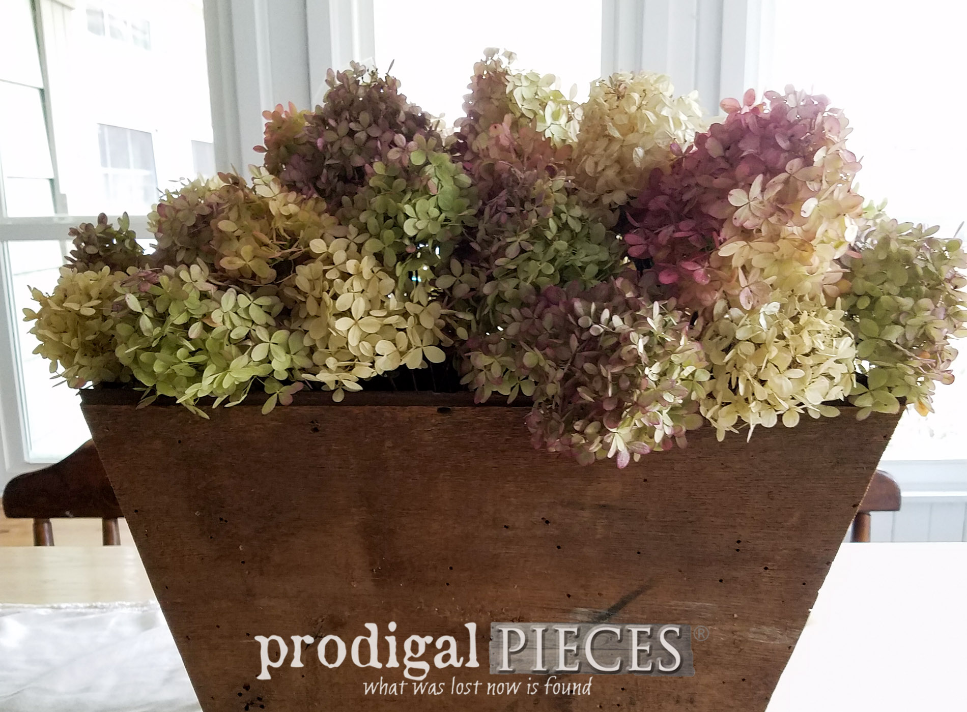 Reclaimed Wood Planter Box ~ Farmhouse Style Decor