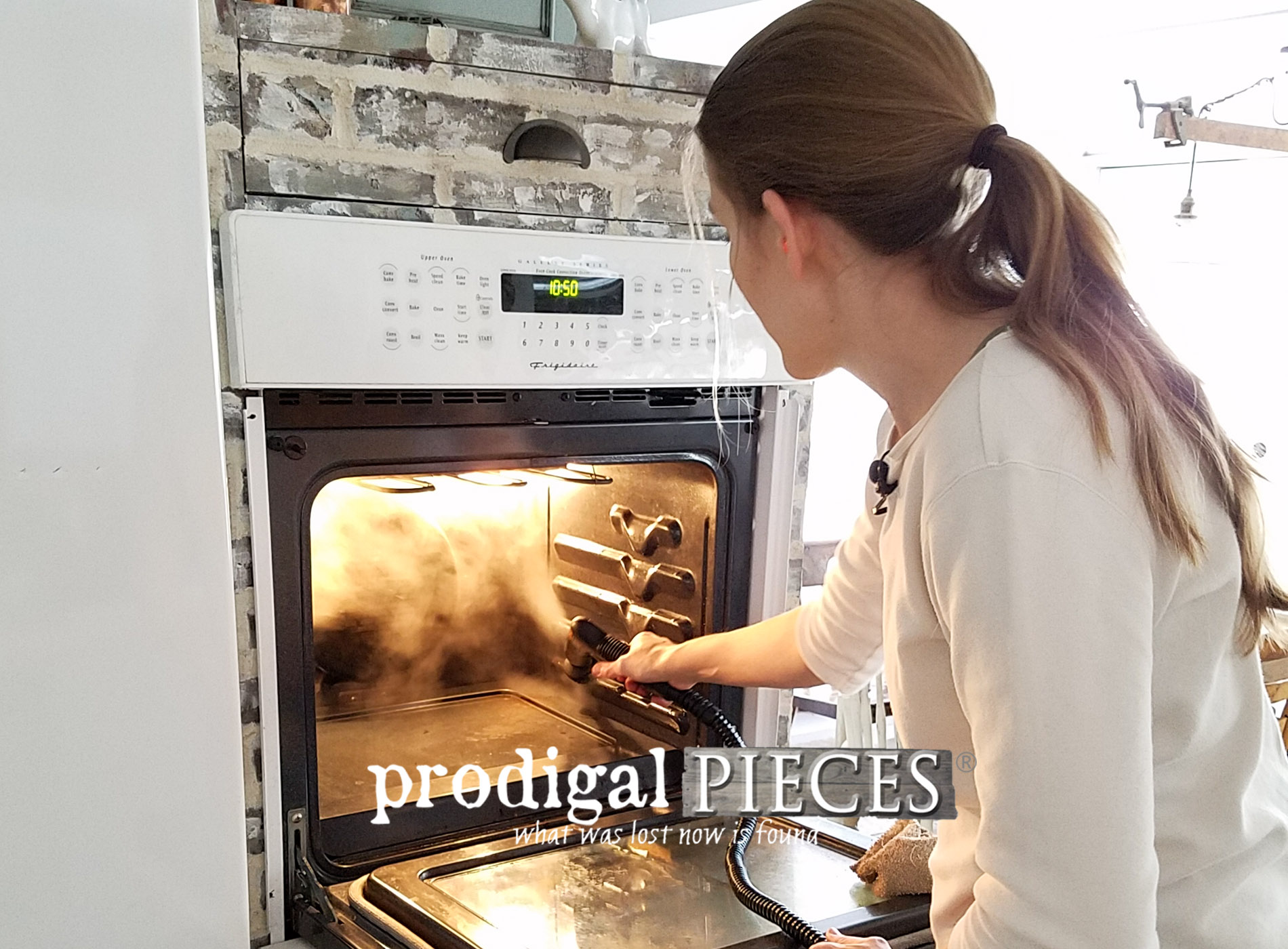 Chemical-Free Oven Cleaning with Steam Machine