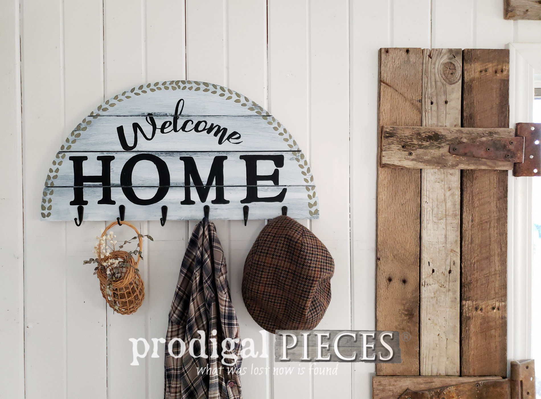 DIY Welcome Sign Coat Rack ~ Upcycled Decor