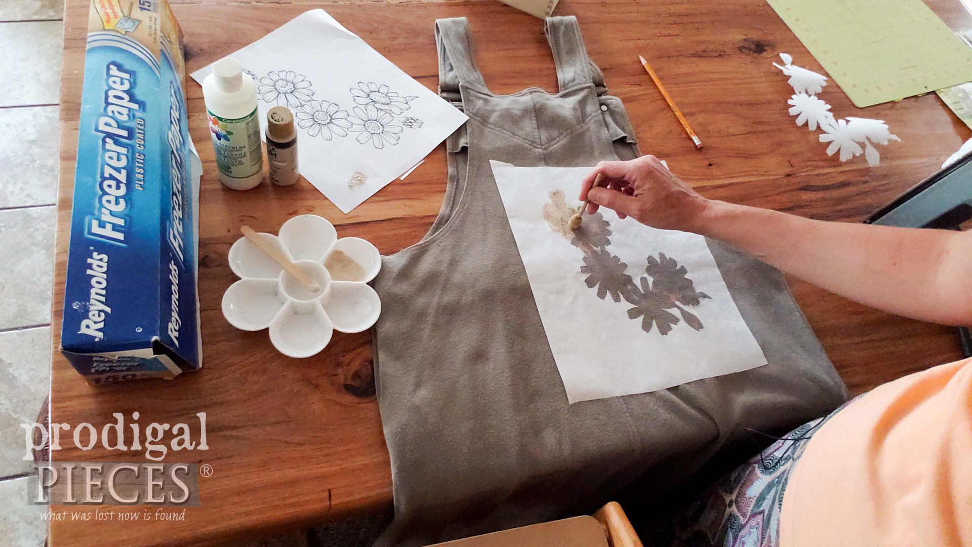 How to Fix Bleached Spots on Garments with Paint and DIY Stencil | prodigalpieces.com How to Fix Bleached Spots on Garments with Paint and DIY Stencil | prodigalpieces.com