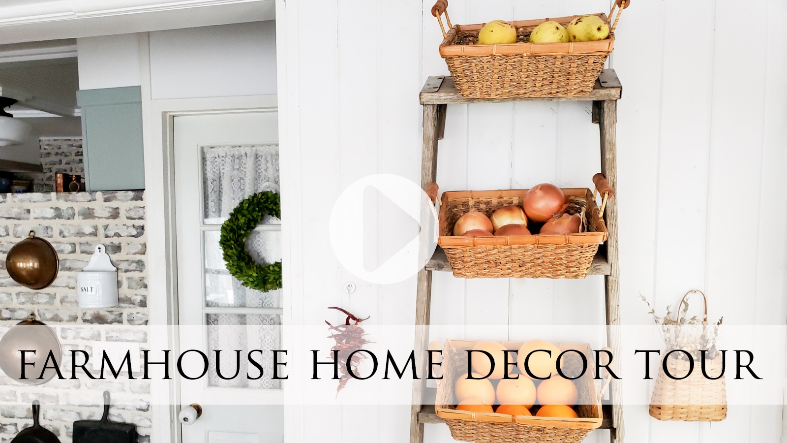 Farmhouse Home Decor Tour by Larissa of Prodigal Pieces | prodigalpieces.com prodigalpieces