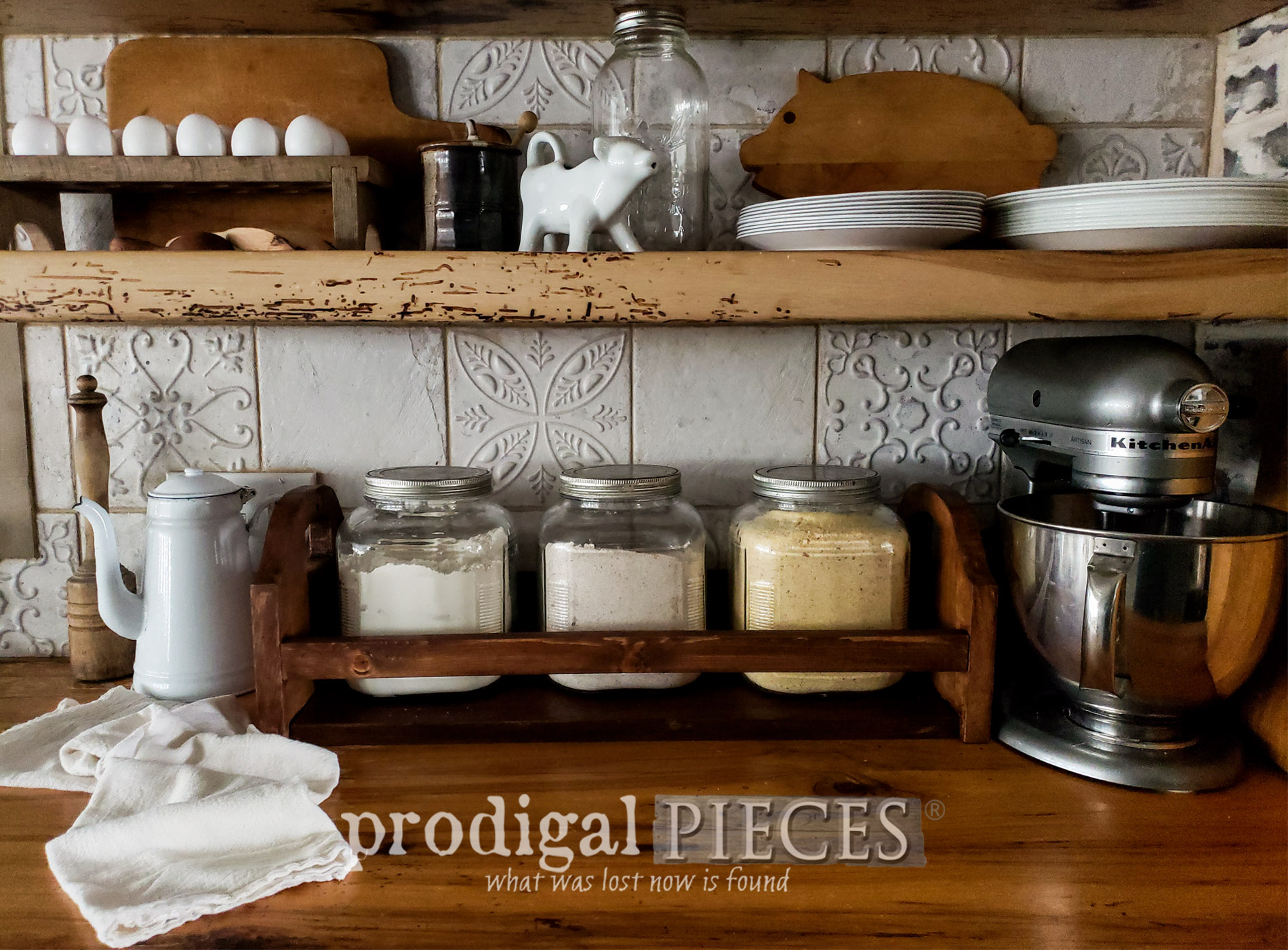 Upcycled Wooden Signs into Farmhouse Decor