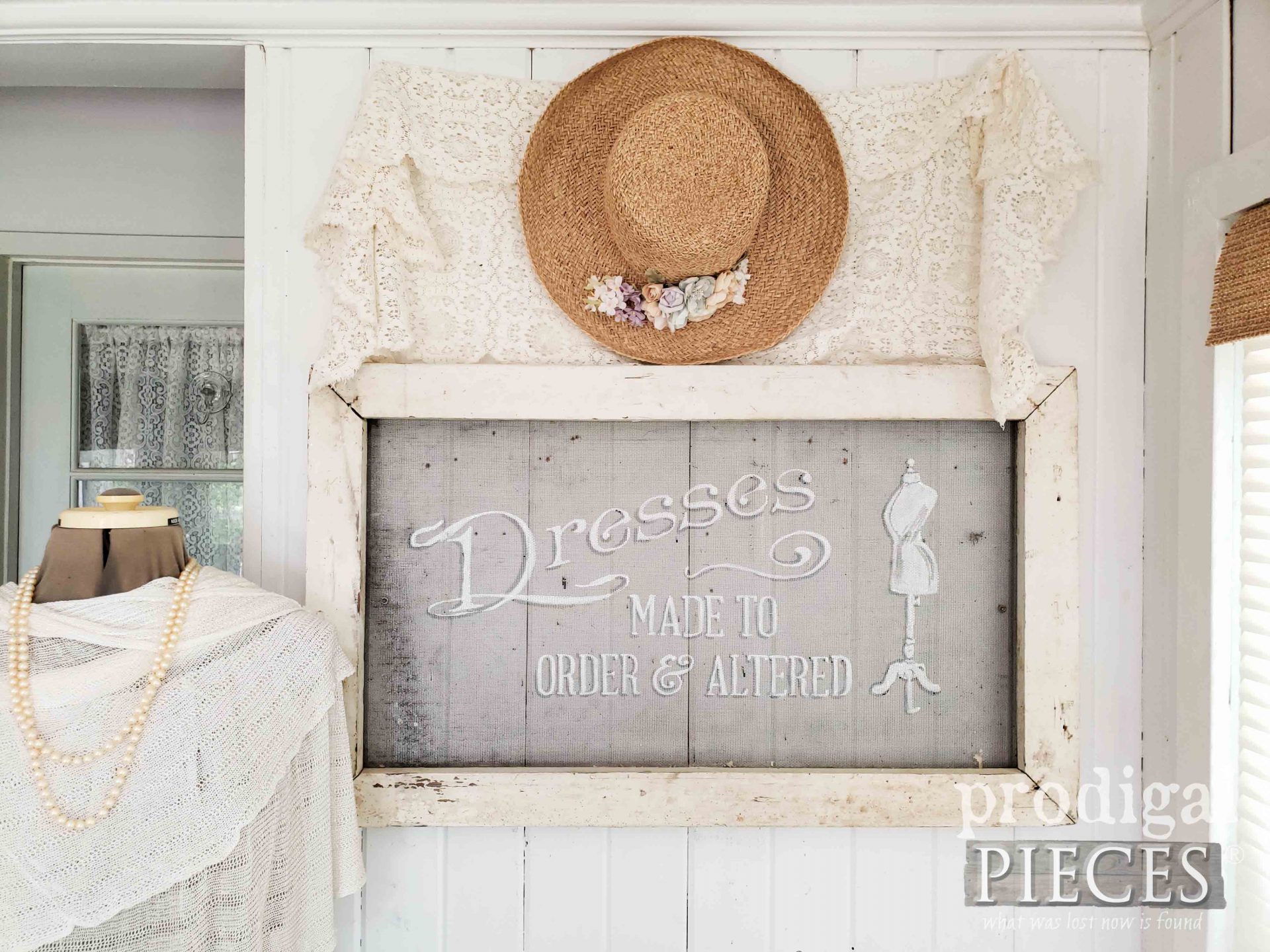Painting a Window Screen ~ A DIY Tutorial