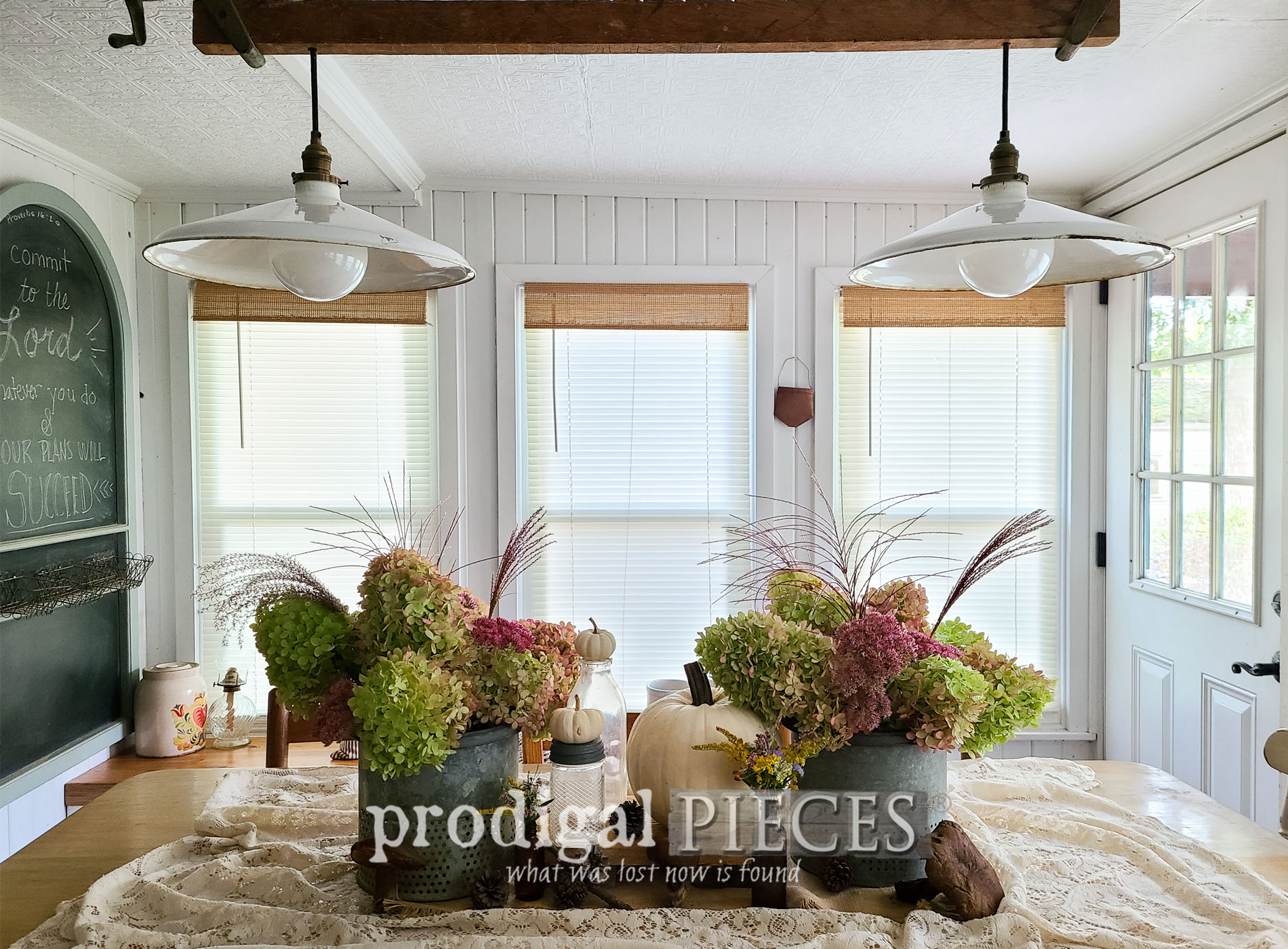 Farmhouse Tablescape for Autumn