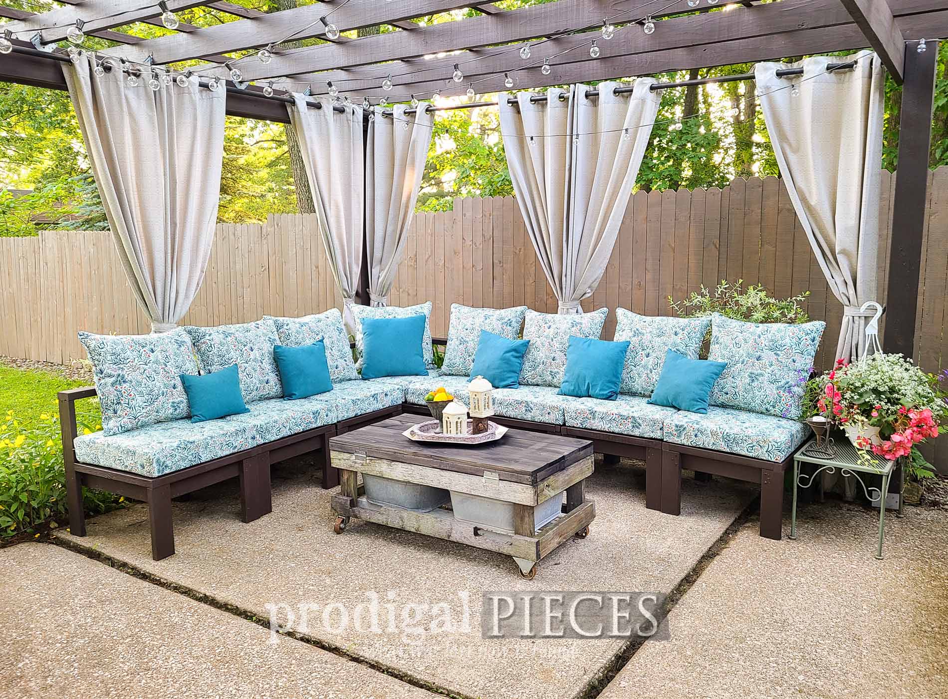 DIY Patio Sectional Sofa for Large or Small Gatherings