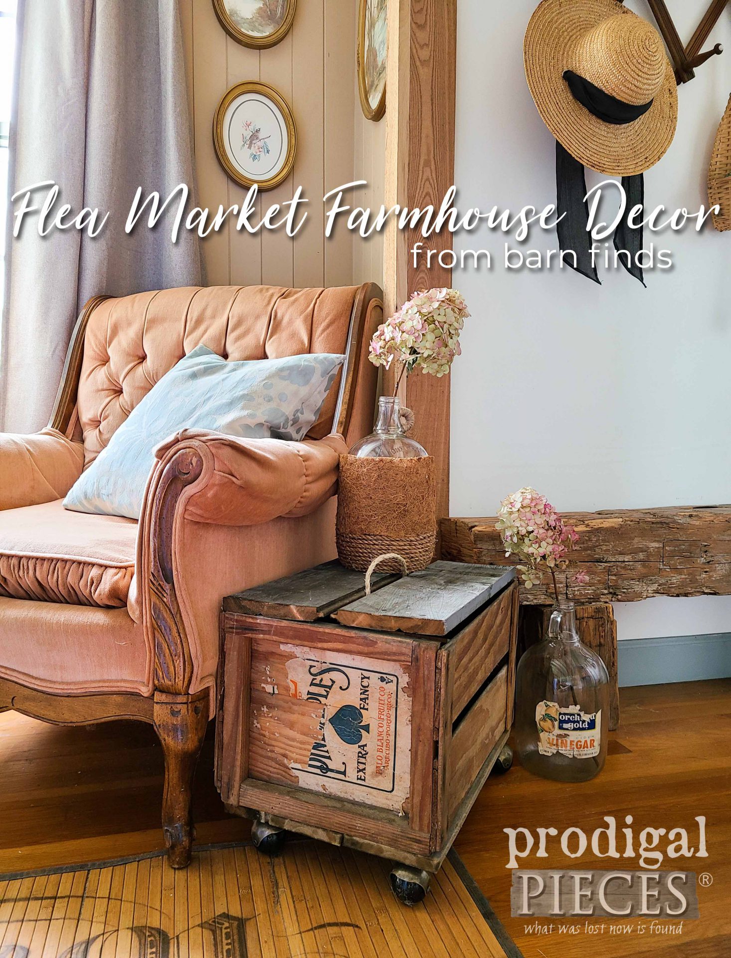 Create your own flea market farmhouse decor using barn finds | Head to Prodigal Pieces | prodigalpieces.com prodigalpieces home fleamarket home farmhouse