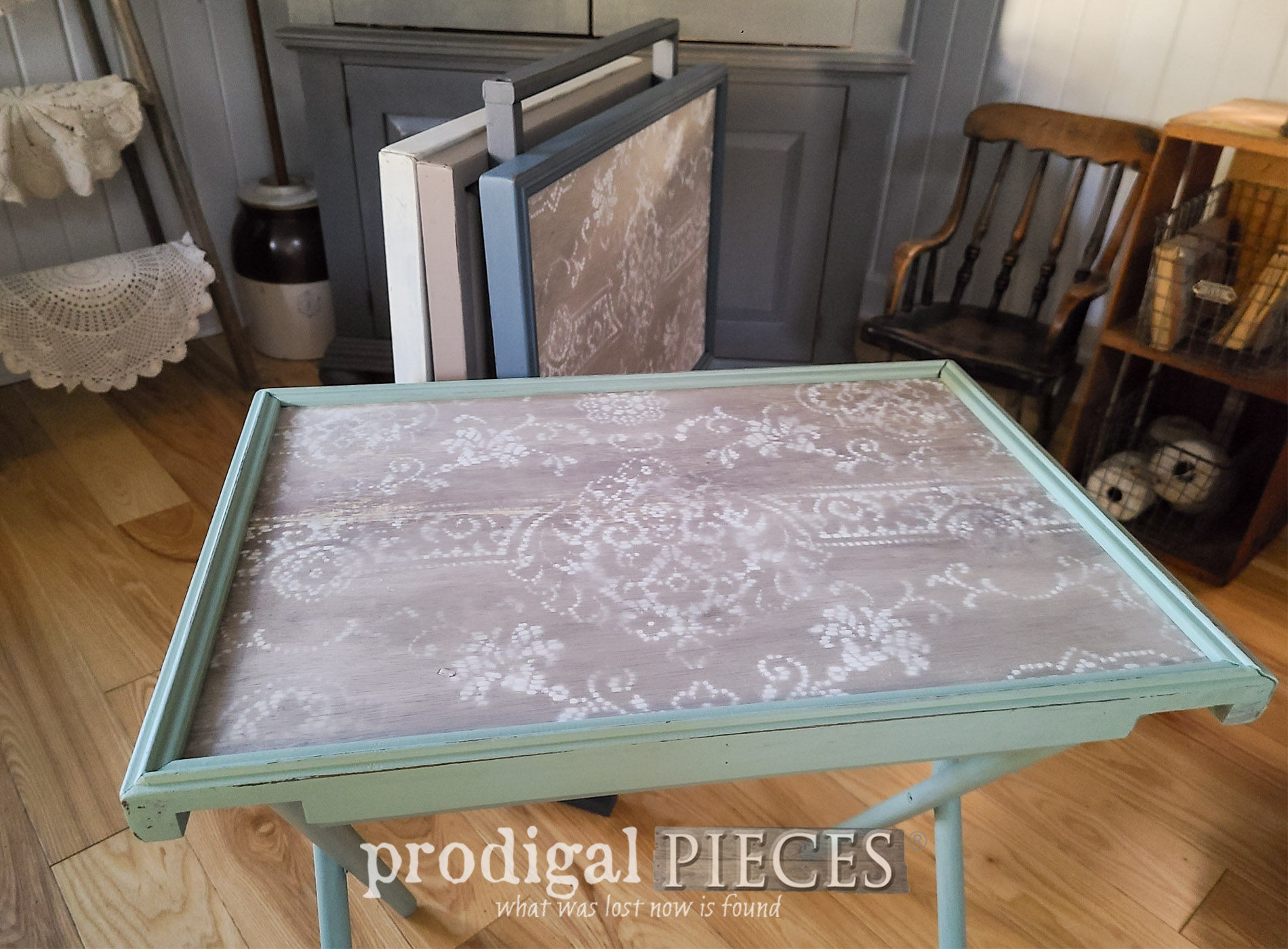 Vintage TV Trays Updated & Renewed