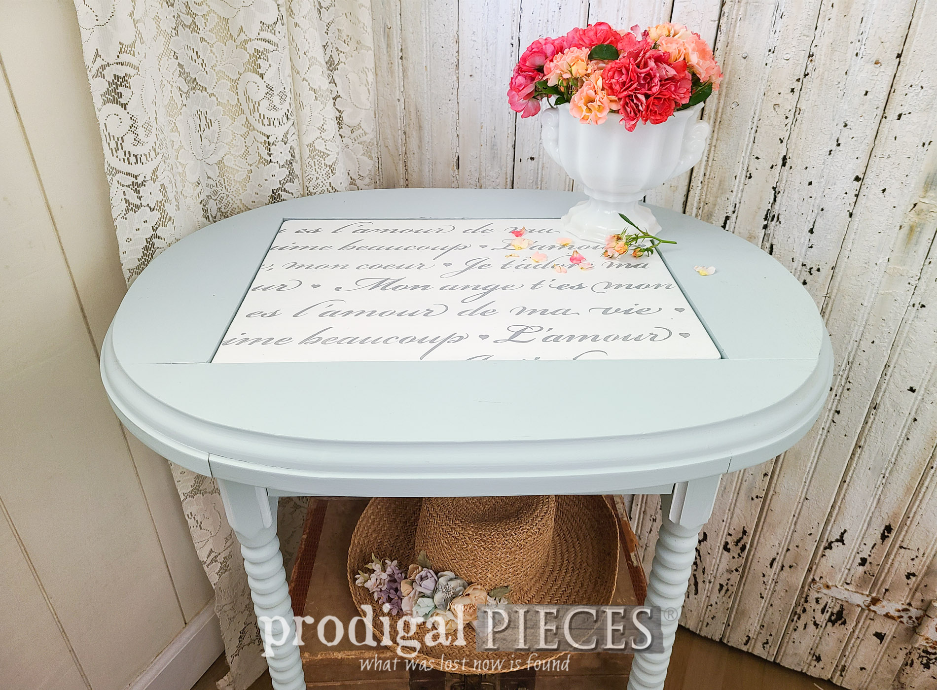 How to Paint Marble - Inset Table Makeover
