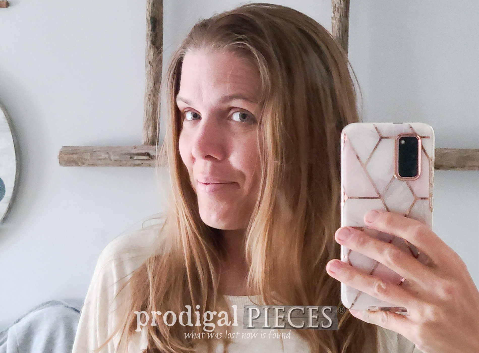 Wavy Girl Hair - DIY Plopping Towel