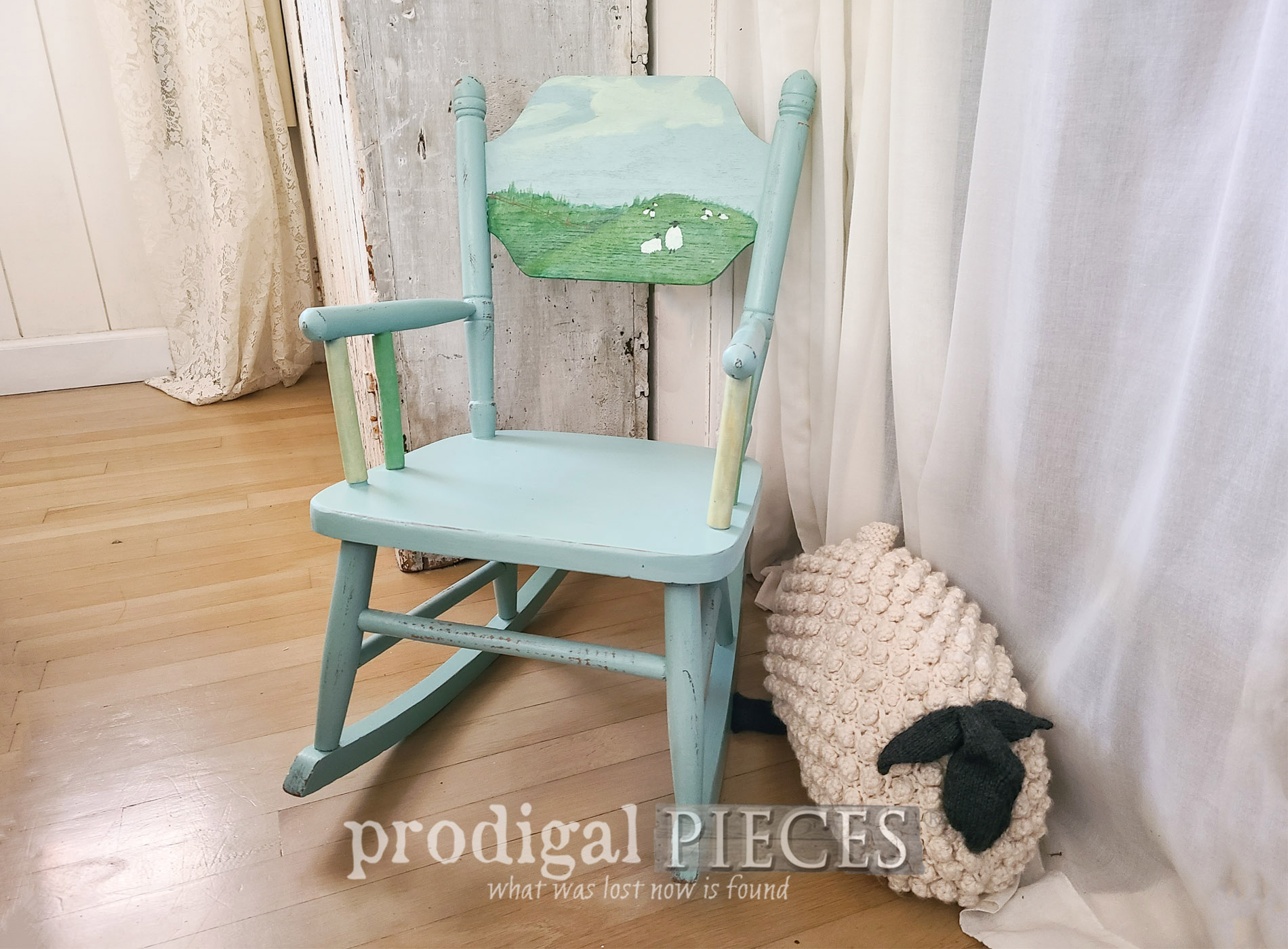 Kid's Rocking Chair