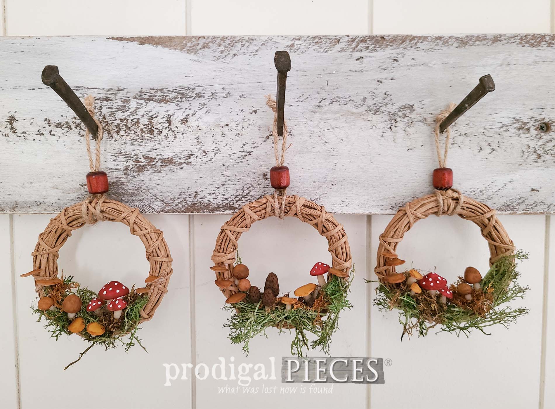 Mini Wreath Spring Decor