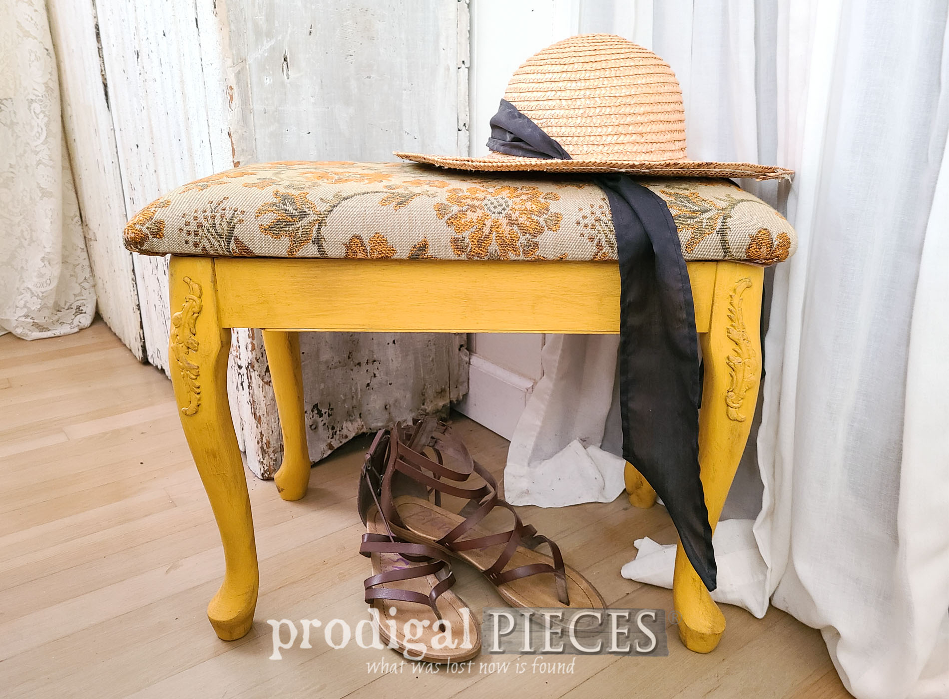 Queen Anne Bench Makeover