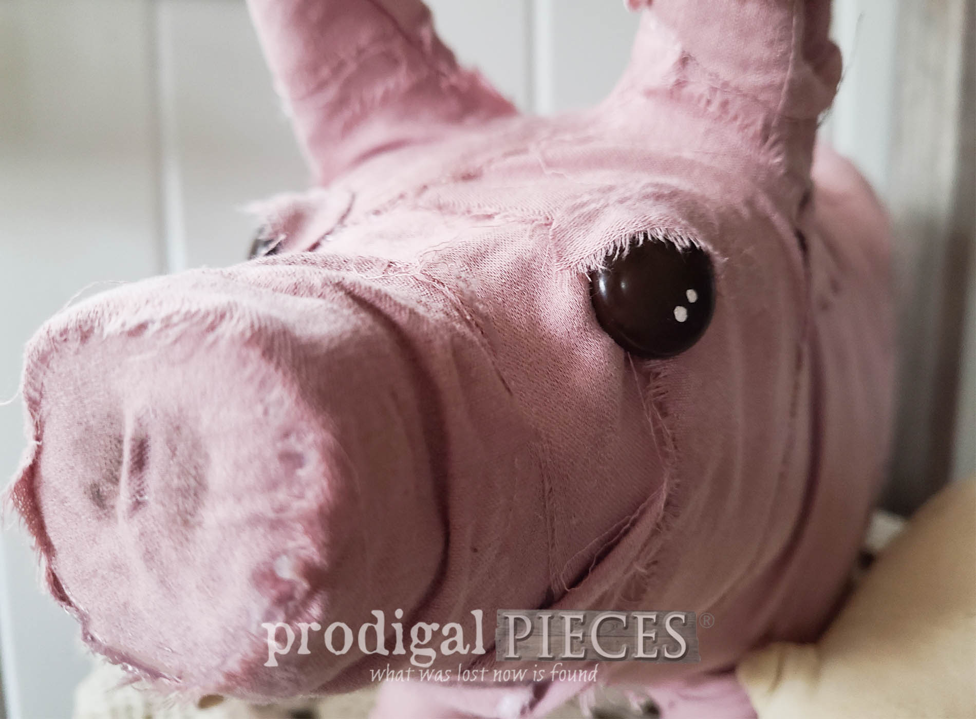 Fabric Scraps Pig